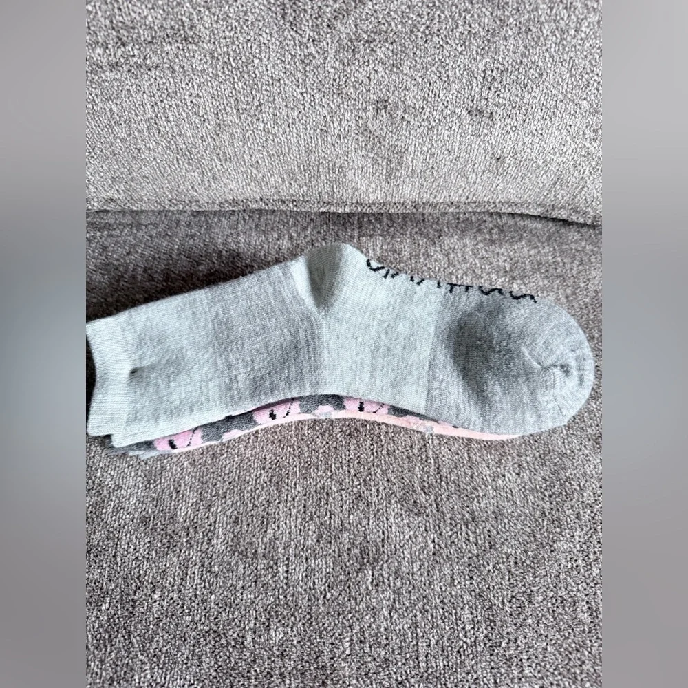 NWT GAA HUU youth 3-pk. thermal insulated soft cozy socks.